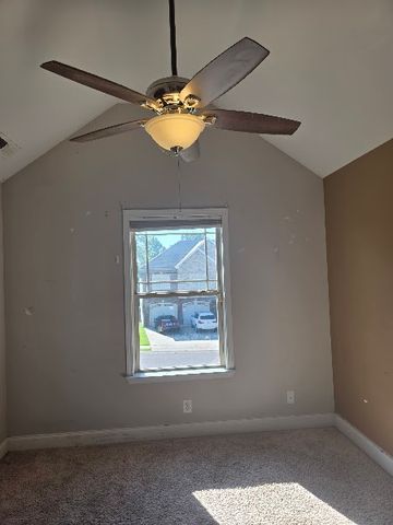2060 Bandera Dr, Clarksville, TN 37042