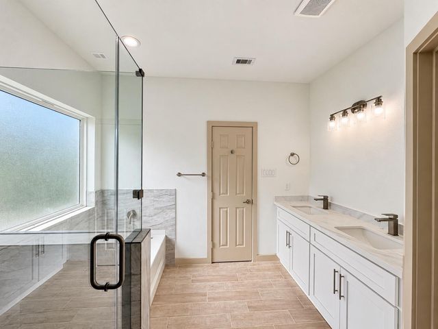 501 Briarwood Drive, Baytown, TX 77520