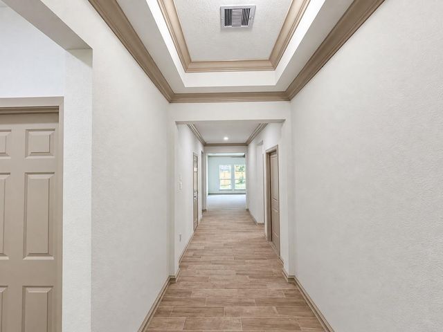 501 Briarwood Drive, Baytown, TX 77520
