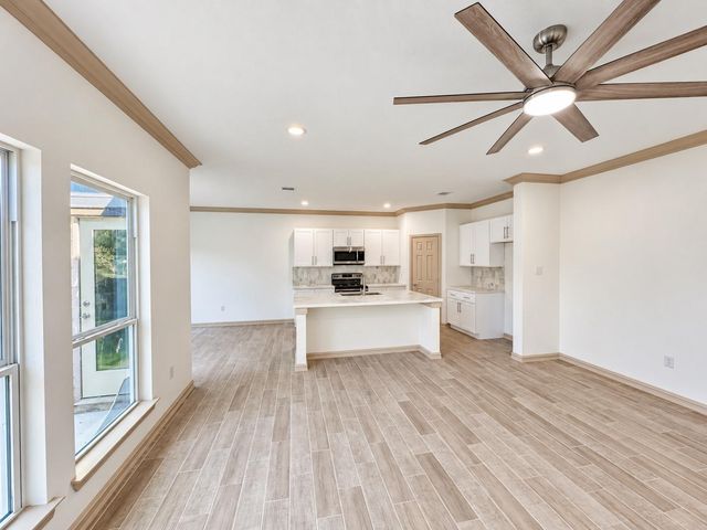 501 Briarwood Drive, Baytown, TX 77520