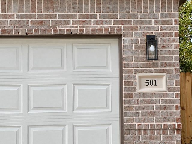 501 Briarwood Drive, Baytown, TX 77520