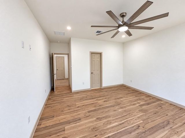 501 Briarwood Drive, Baytown, TX 77520