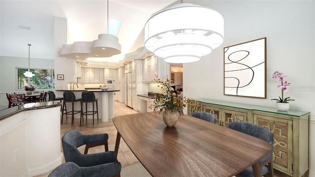 1529 OAK WAY, Sarasota, FL 34232