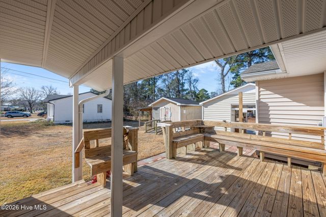 309 Woodhaven Drive, Havelock, NC 28532