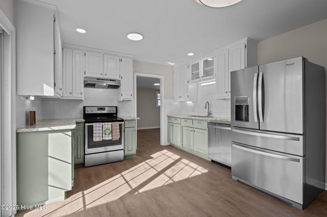 309 Woodhaven Drive, Havelock, NC 28532