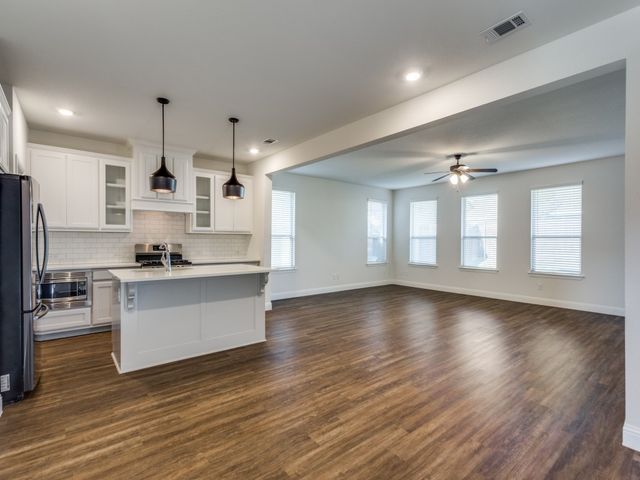 9816 Chaparral Pass, Fort Worth, TX 76126