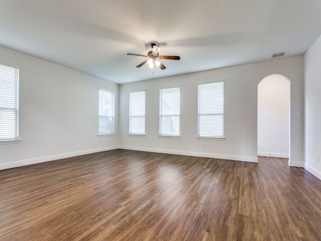 9816 Chaparral Pass, Fort Worth, TX 76126