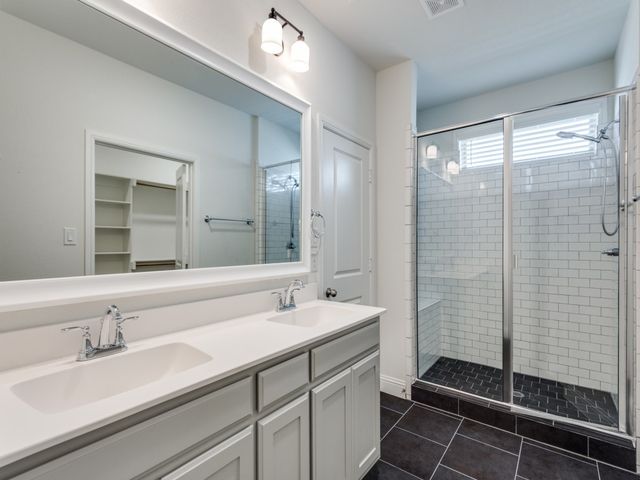 9816 Chaparral Pass, Fort Worth, TX 76126