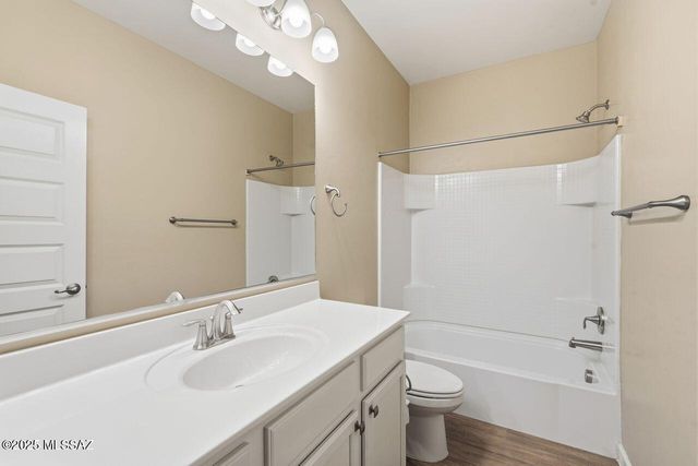 230 W Sg Posey Street, Vail, AZ 85641