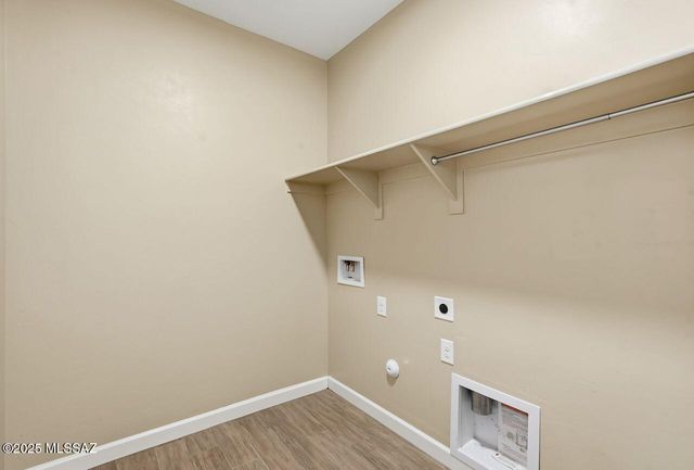 230 W Sg Posey Street, Vail, AZ 85641