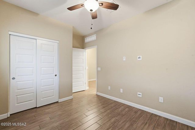 230 W Sg Posey Street, Vail, AZ 85641