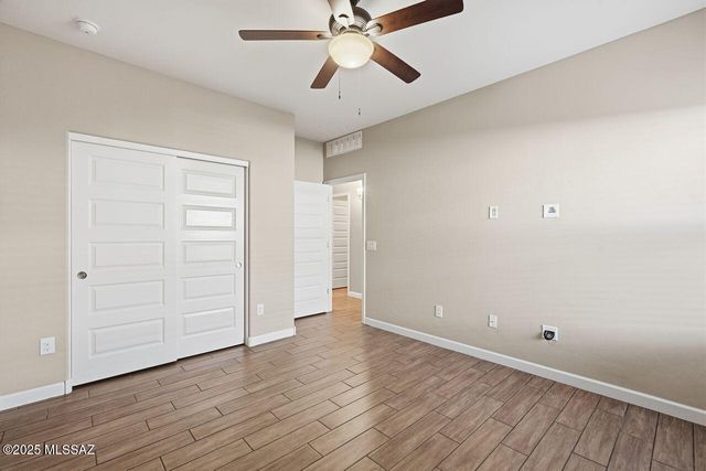 230 W Sg Posey Street, Vail, AZ 85641