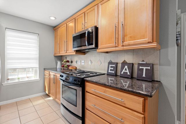 855 Augusta Drive 54, Houston, TX 77057