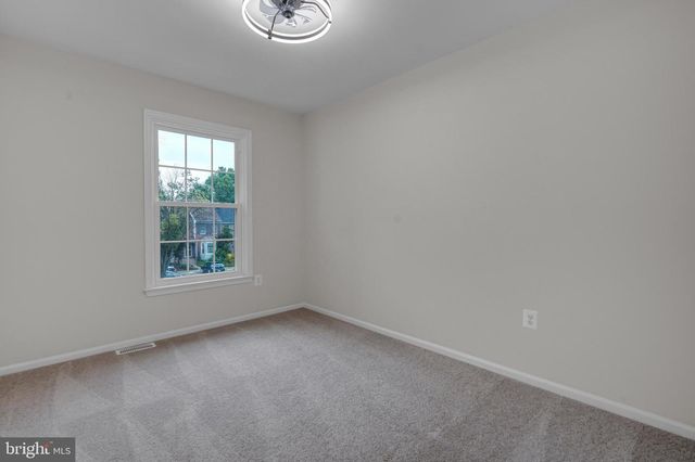 3299 GRECO CT, Woodbridge, VA 22192