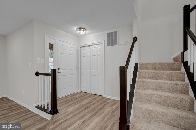 3299 GRECO CT, Woodbridge, VA 22192