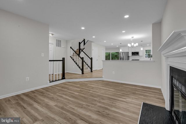 3299 GRECO CT, Woodbridge, VA 22192