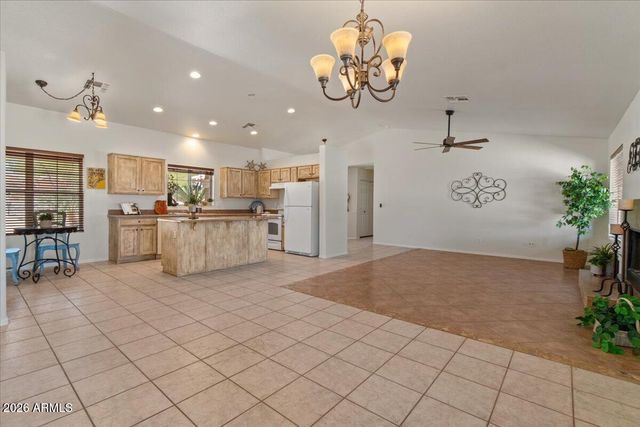 7821 N 173RD Avenue, Waddell, AZ 85355
