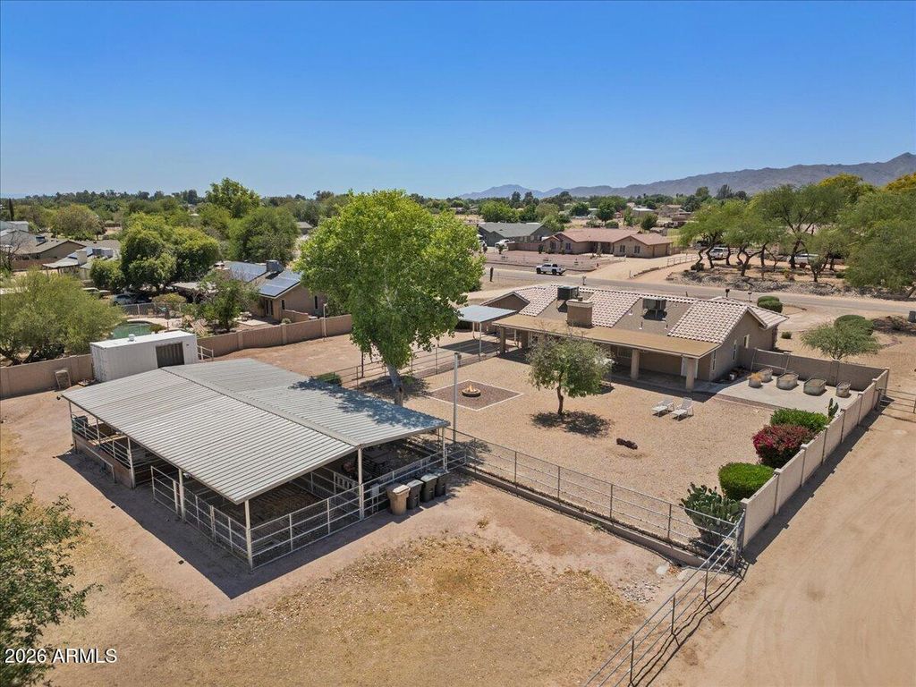 7821 N 173RD Avenue, Waddell, AZ 85355 — photo 2