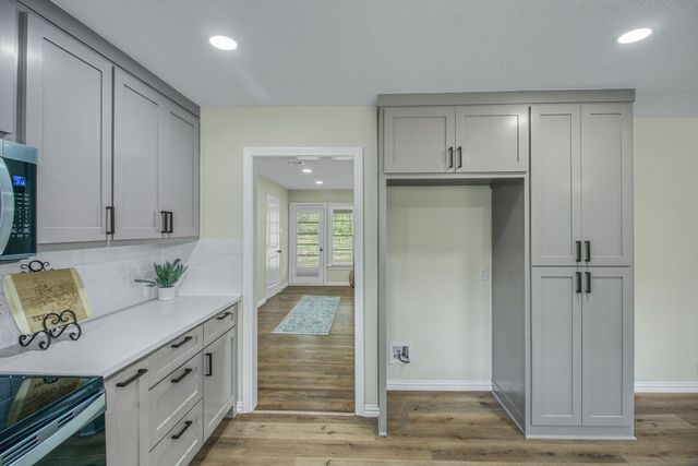 805 Ross Trail, Arlington, TX 76012