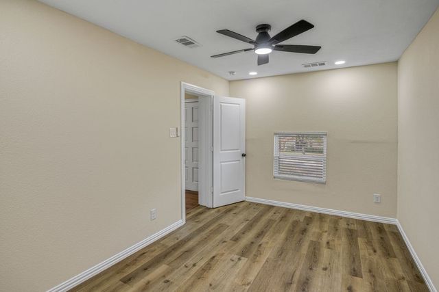 805 Ross Trail, Arlington, TX 76012