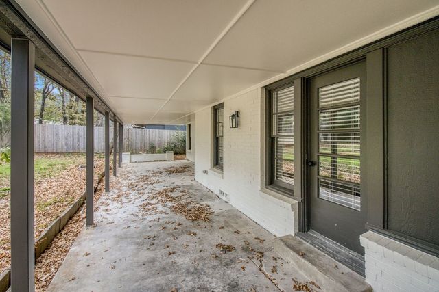 805 Ross Trail, Arlington, TX 76012