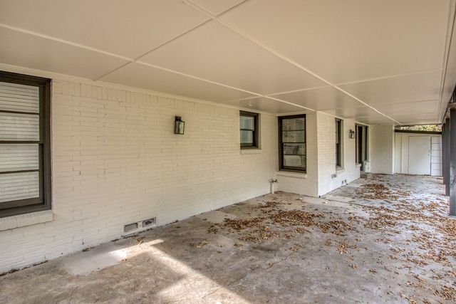 805 Ross Trail, Arlington, TX 76012