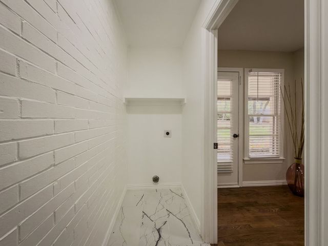 805 Ross Trail, Arlington, TX 76012