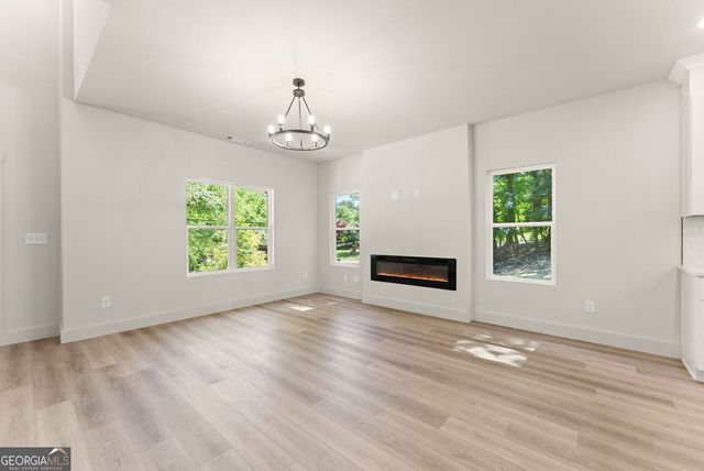 388 Oakland Drive, Gainesville, GA 30501