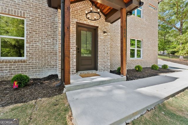 388 Oakland Drive, Gainesville, GA 30501