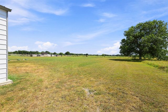 4932 County Road 4502, Commerce, TX 75428