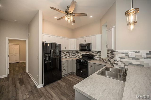 4432 Tennessee Avenue, St Louis, MO 63111