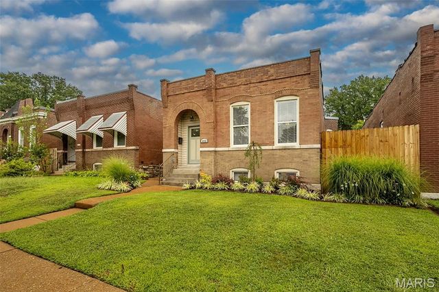 4432 Tennessee Avenue, St Louis, MO 63111
