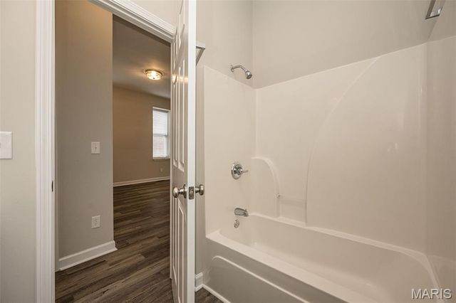 4432 Tennessee Avenue, St Louis, MO 63111