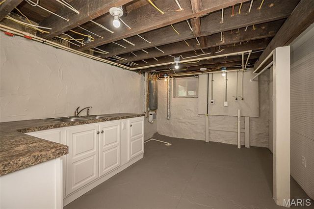 4432 Tennessee Avenue, St Louis, MO 63111