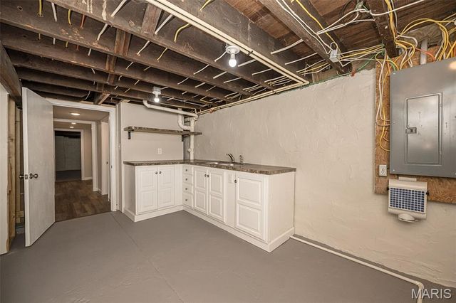 4432 Tennessee Avenue, St Louis, MO 63111