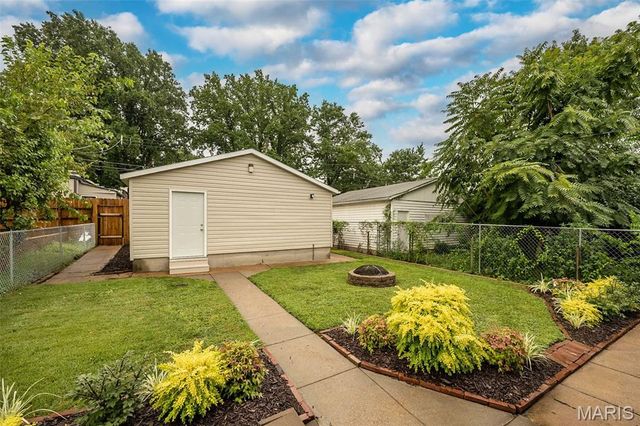 4432 Tennessee Avenue, St Louis, MO 63111