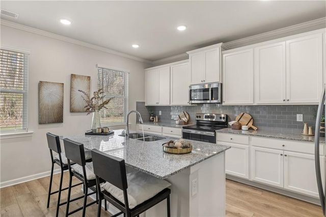 211 Whispering Pines Avenue, Conyers, GA 30094
