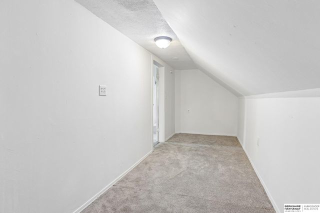 2207 N 16th Street, Omaha, NE 68110