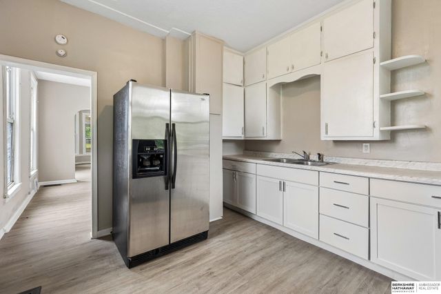 2207 N 16th Street, Omaha, NE 68110