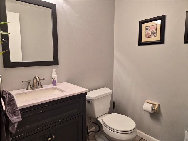 69 New Wickham Drive, Penfield, NY 14526