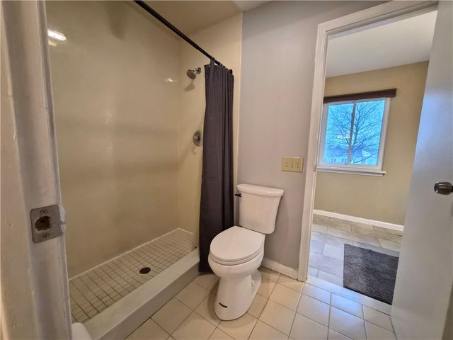 69 New Wickham Drive, Penfield, NY 14526