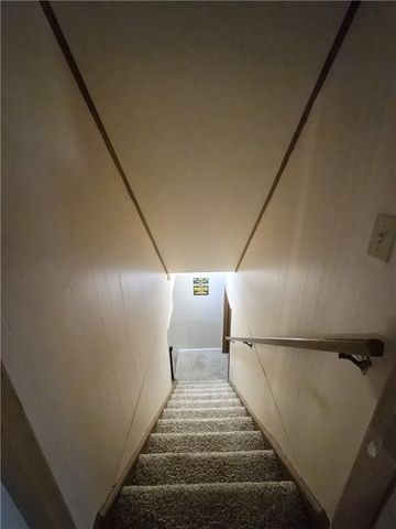 69 New Wickham Drive, Penfield, NY 14526