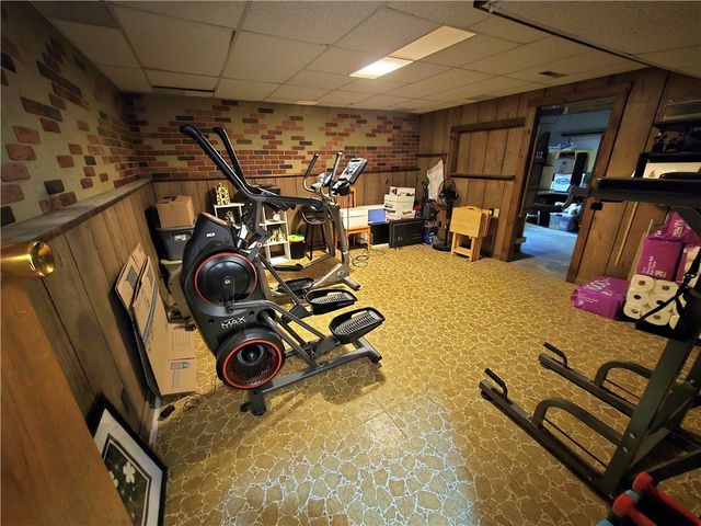 69 New Wickham Drive, Penfield, NY 14526