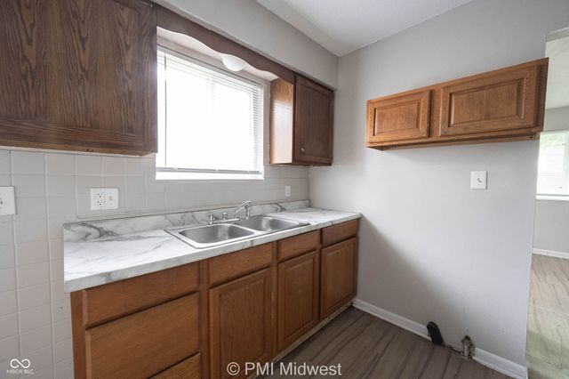 2248 N Leland Avenue, Indianapolis, IN 46218