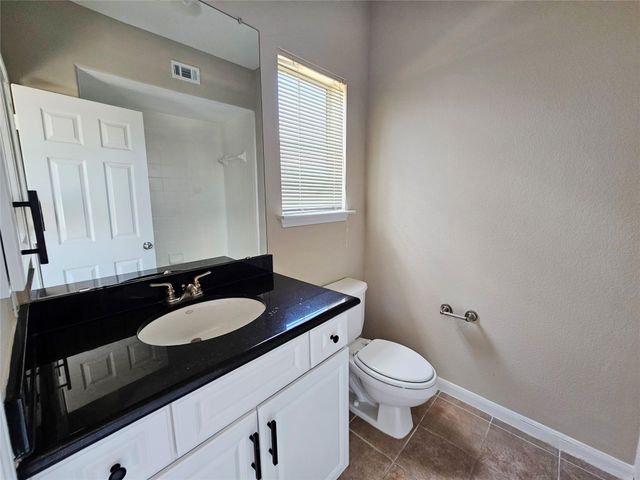 9200 Westheimer Road 203, Houston, TX 77063