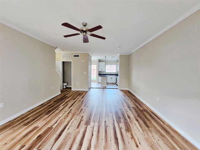 9200 Westheimer Road 203, Houston, TX 77063