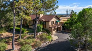 19924 Woodchuck Trail, Redding, CA 96003