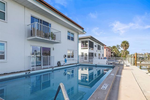 11655 3RD STREET E 19, Treasure Island, FL 33706