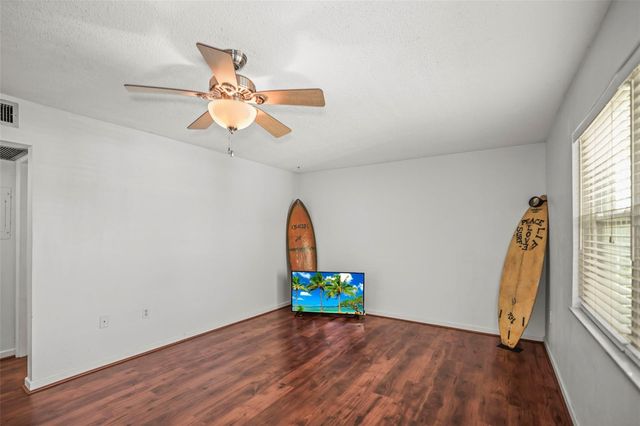 11655 3RD STREET E 19, Treasure Island, FL 33706
