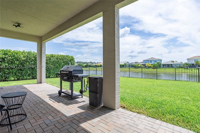 5850 Whippoorwill Cir, Westlake, FL 33470